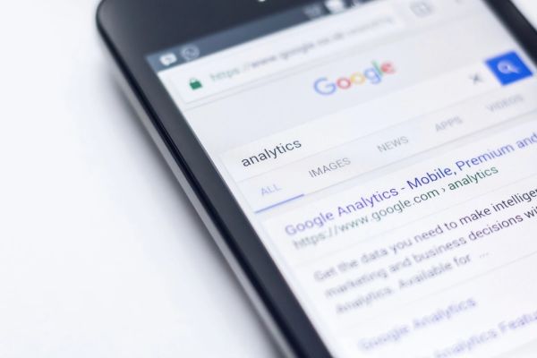 Should you use AI to write your blog? An honest answer for small businesses